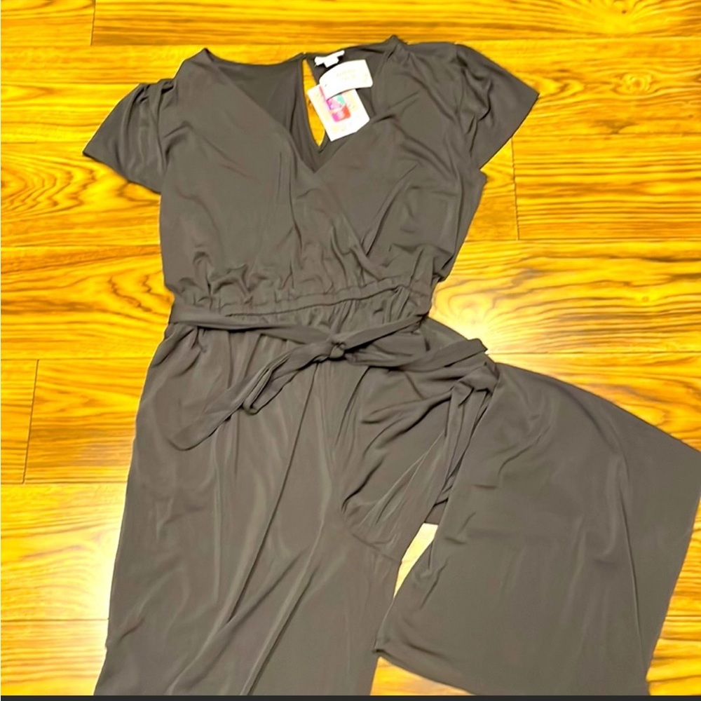 NWT Lularoe Xoe Grey Jumpsuit Size Large